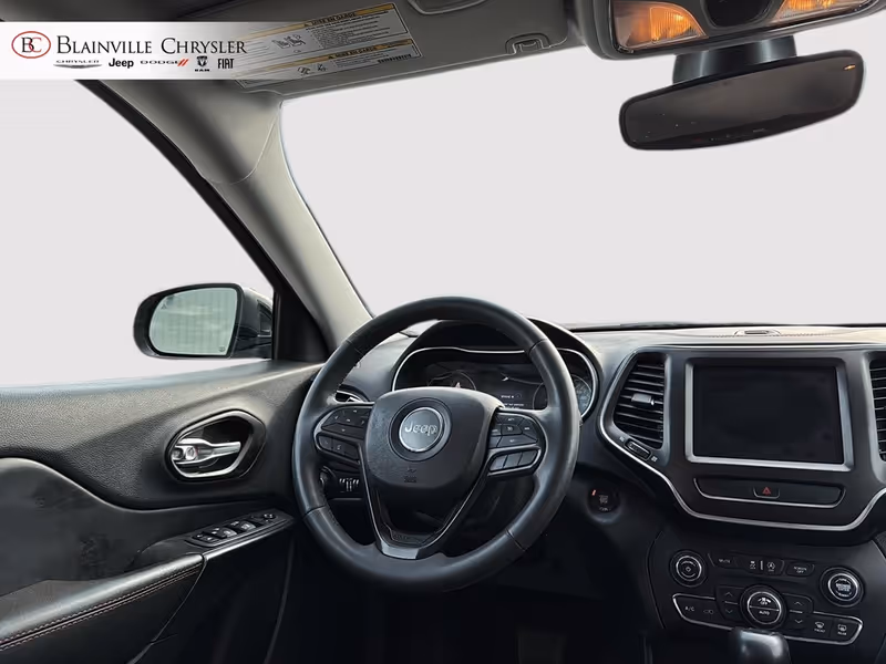2022 Jeep Cherokee Trailhawk