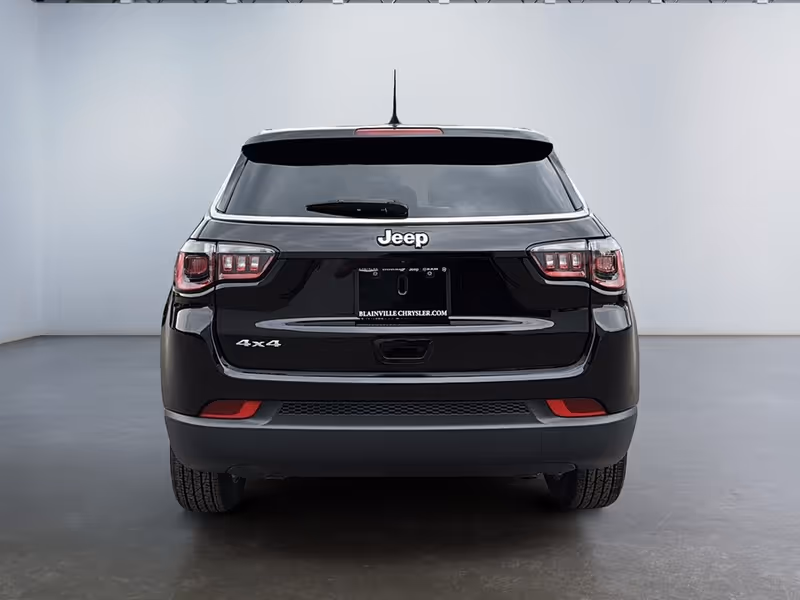 2025 Jeep Compass Sport