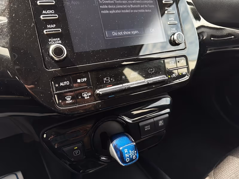 2021 Toyota Prius Technology