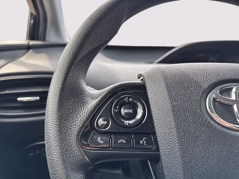 2021 Toyota Prius Technology
