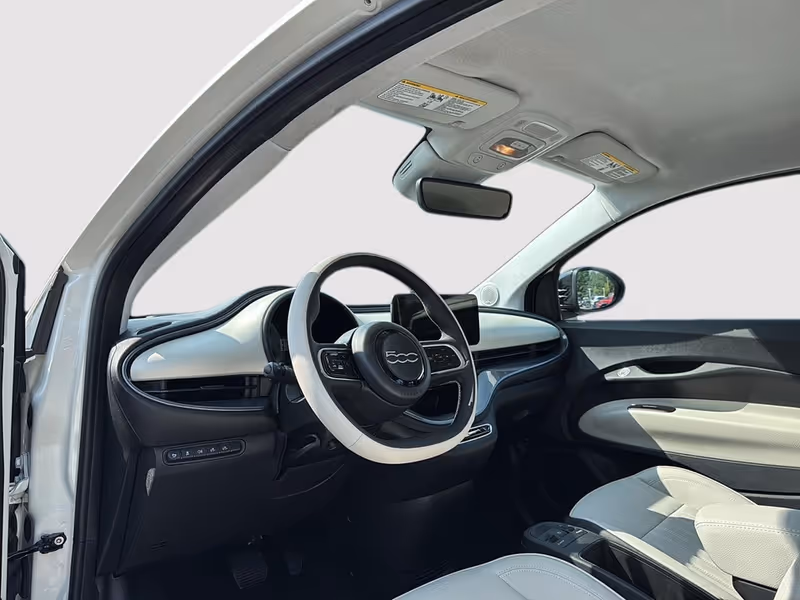 2026 FIAT 500e Icona