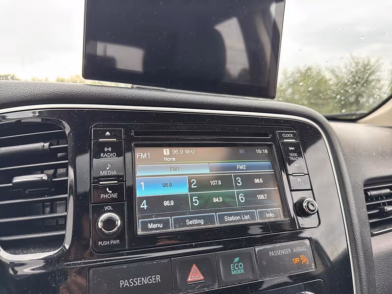 2016 Mitsubishi Outlander ES