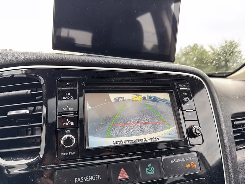 2016 Mitsubishi Outlander ES