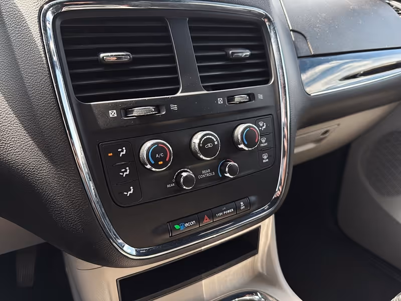 2019 Dodge Grand Caravan SXT Premium Plus