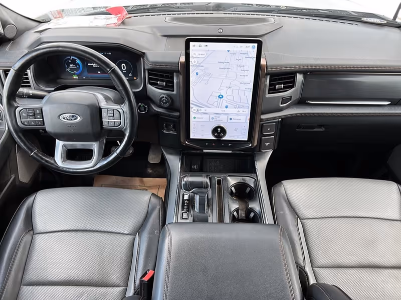 2023 Ford F-150 Lightning LARIAT
