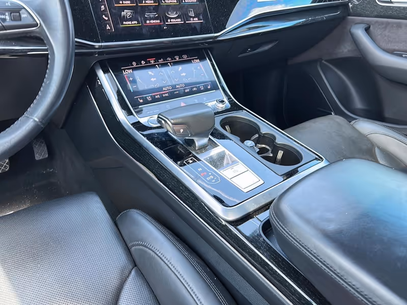 2019 Audi Q8 Technik
