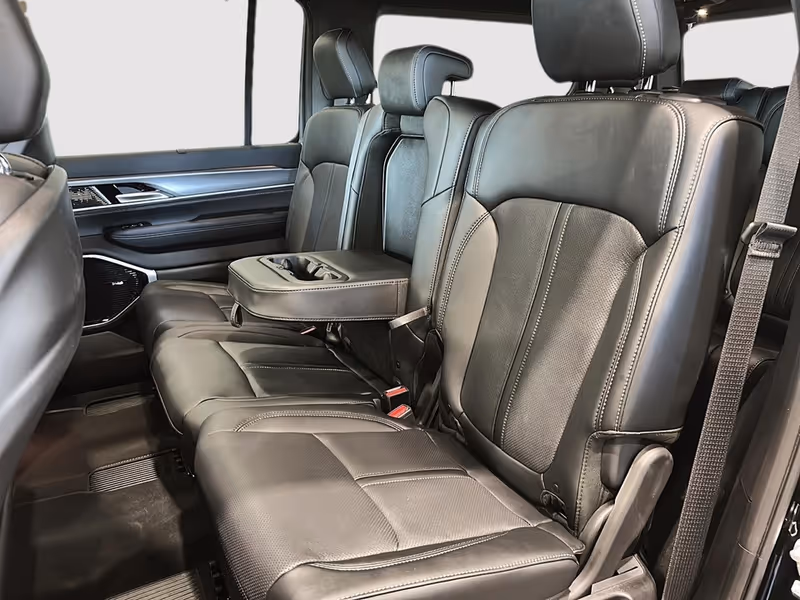 2026 Jeep Grand Wagoneer Limited Reserve