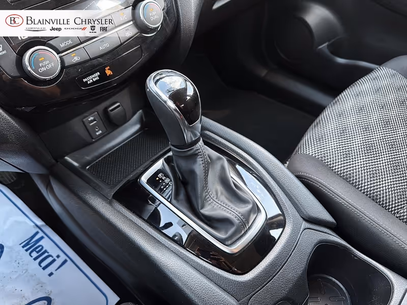 2018 Nissan Qashqai SV