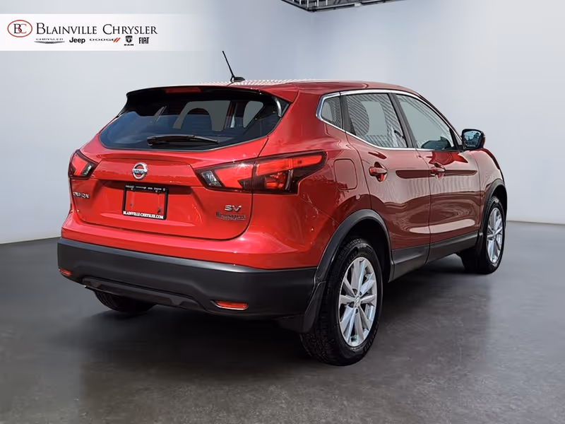 2018 Nissan Qashqai SV