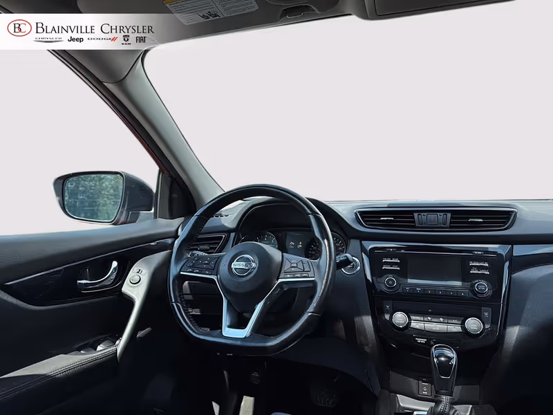 2018 Nissan Qashqai SV