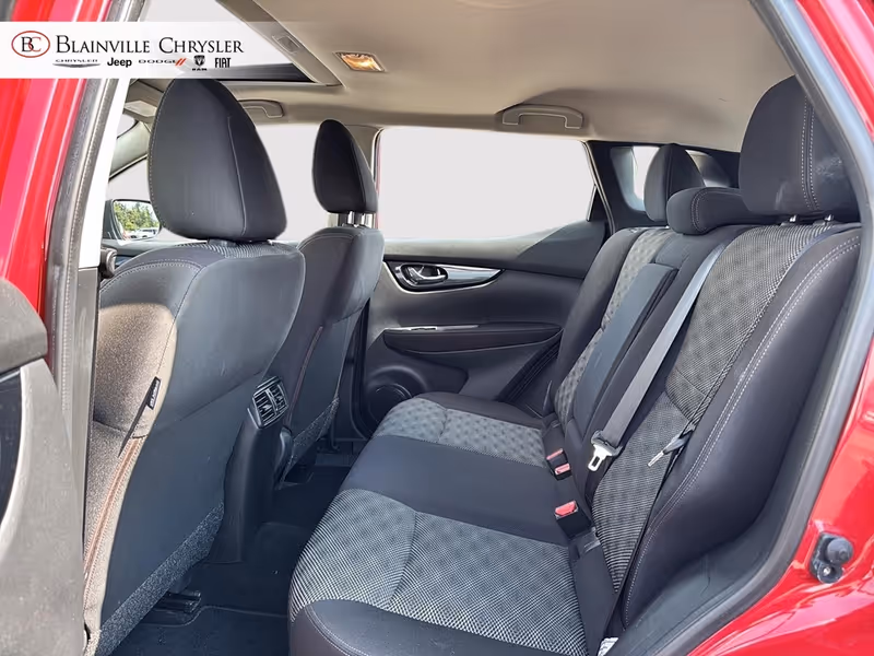 2018 Nissan Qashqai SV