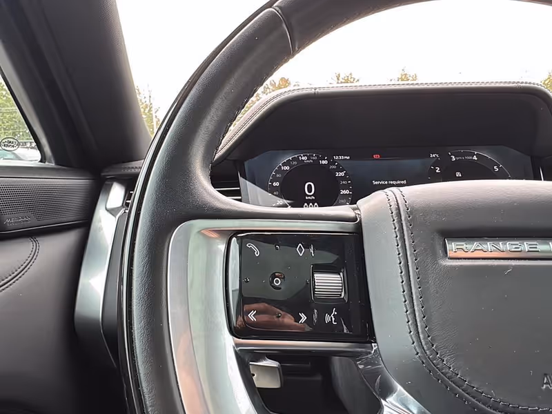 2023 Land Rover Range Rover SE