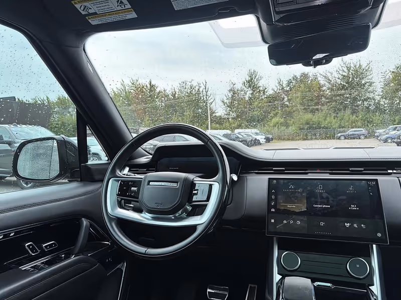 2023 Land Rover Range Rover SE