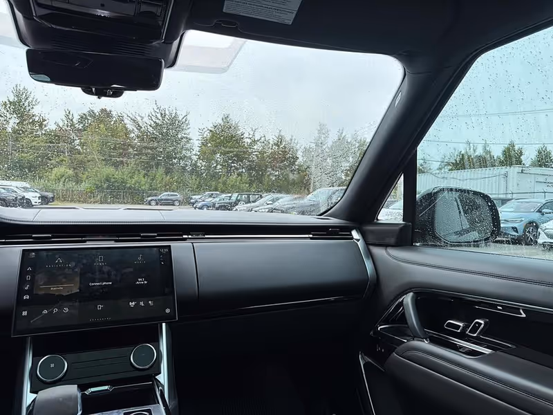 2023 Land Rover Range Rover SE