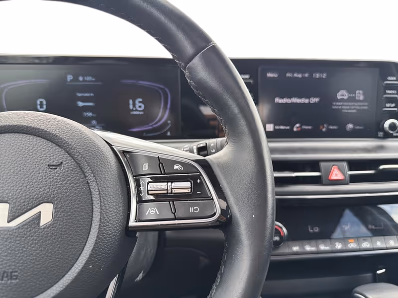 2025 Kia Seltos EX