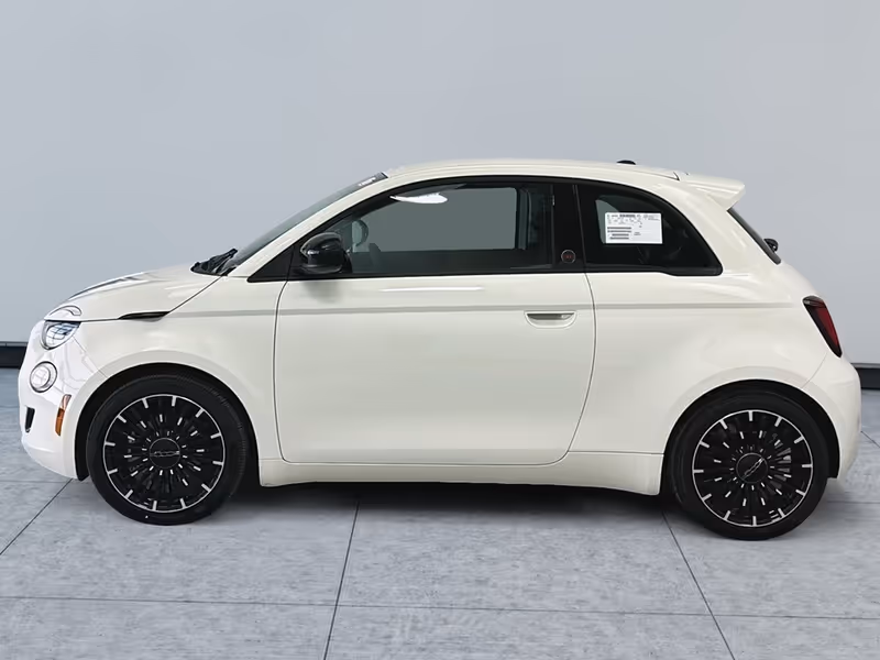 2026 FIAT 500e Pop
