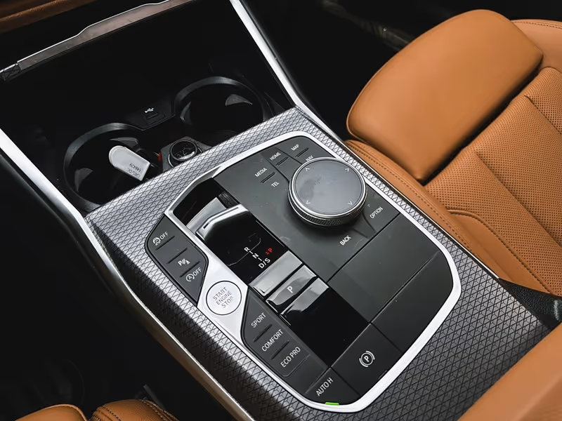 2024 BMW 3 Series 330i xDrive