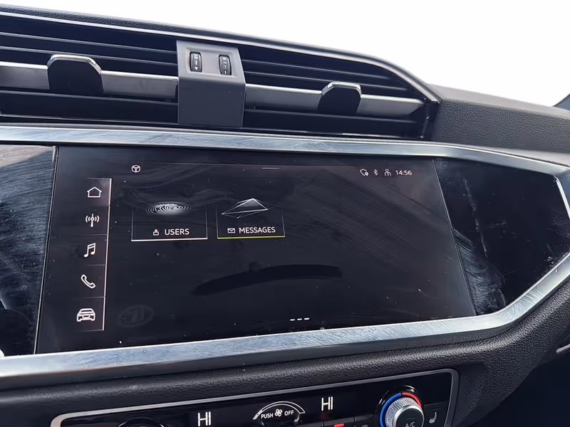 2023 Audi Q3 Komfort