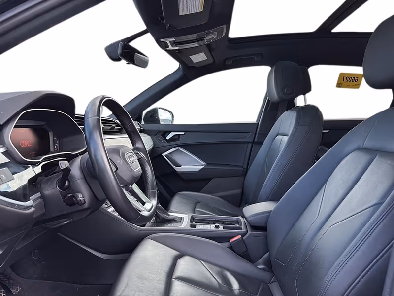 2023 Audi Q3 Komfort