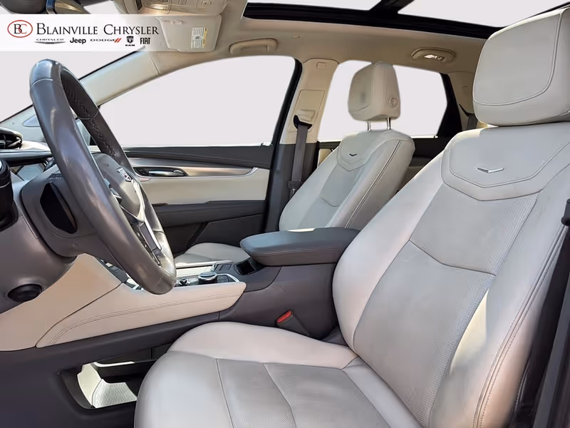 2024 Cadillac XT5 AWD Premium Luxury