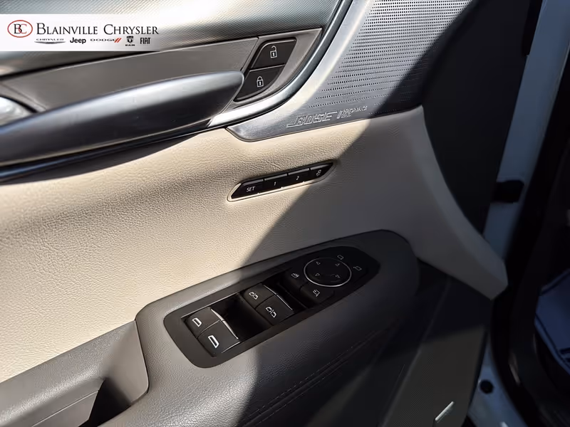 2024 Cadillac XT5 AWD Premium Luxury