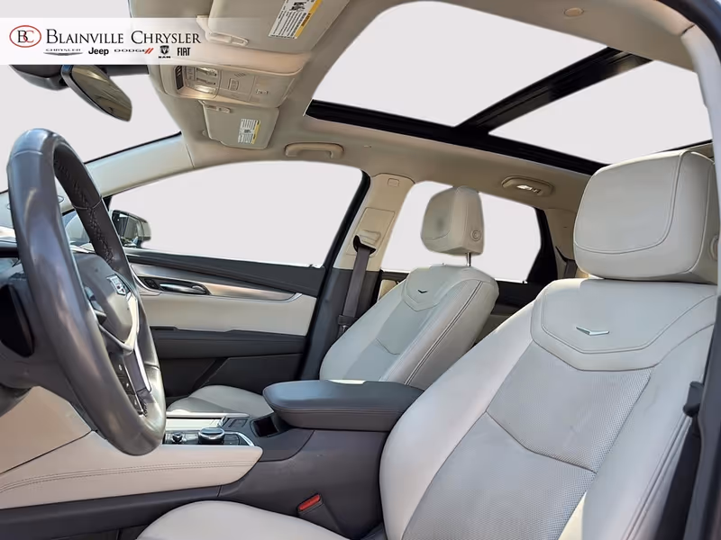 2024 Cadillac XT5 AWD Premium Luxury