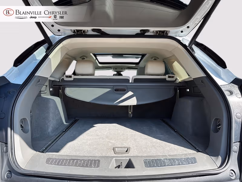 2024 Cadillac XT5 AWD Premium Luxury