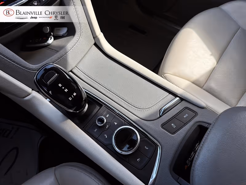 2024 Cadillac XT5 AWD Premium Luxury