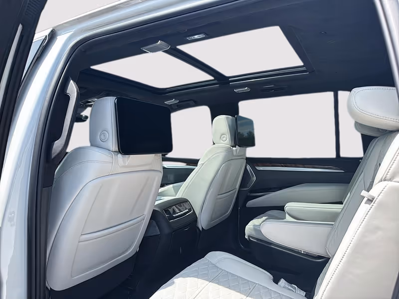 2025 Cadillac Escalade ESV 4WD Premium Luxury Platinum