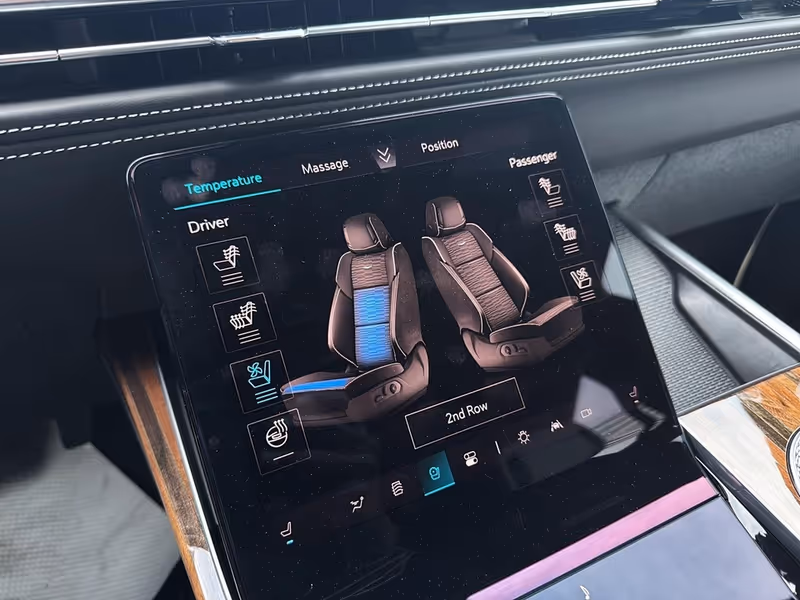 2025 Cadillac Escalade ESV 4WD Premium Luxury Platinum