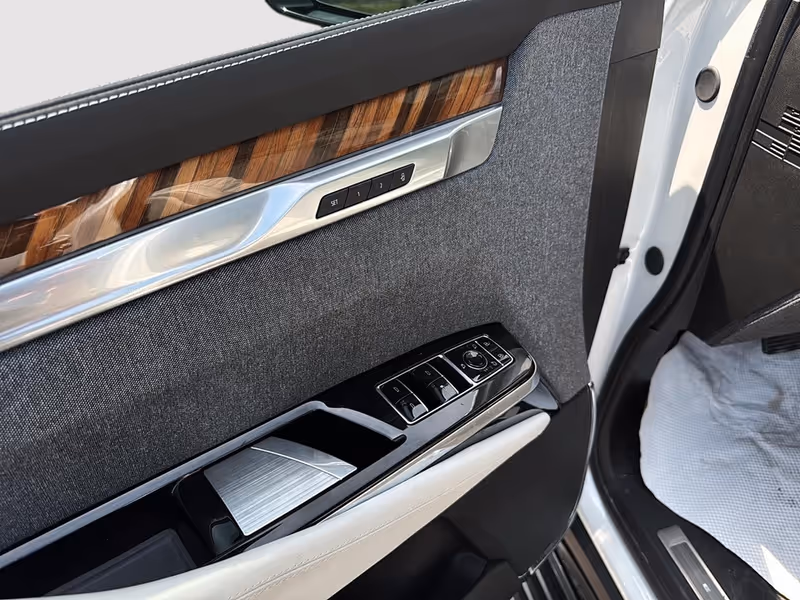 2025 Cadillac Escalade ESV 4WD Premium Luxury Platinum