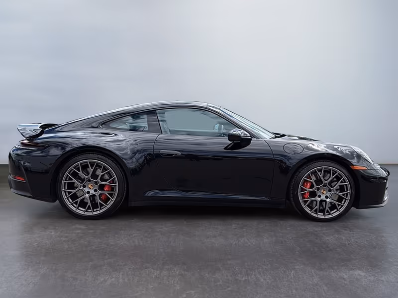 2025 Porsche 911 Carrera S