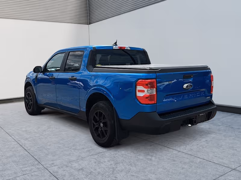 2022 Ford Maverick XL