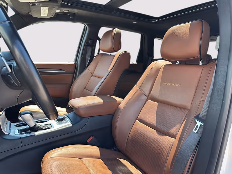 2020 Jeep Grand Cherokee Summit