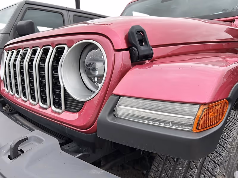 2024 Jeep Wrangler Sahara