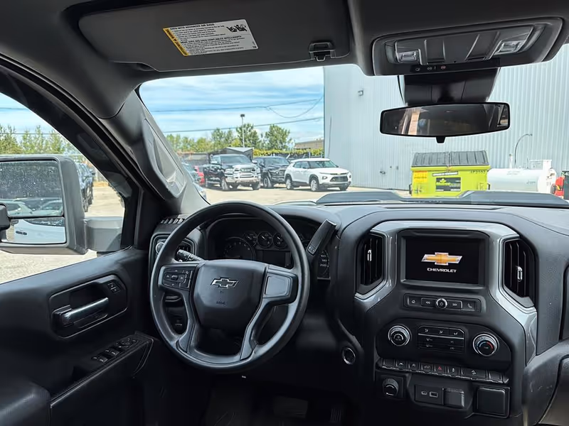 2022 Chevrolet Silverado 1500 Custom Trail Boss