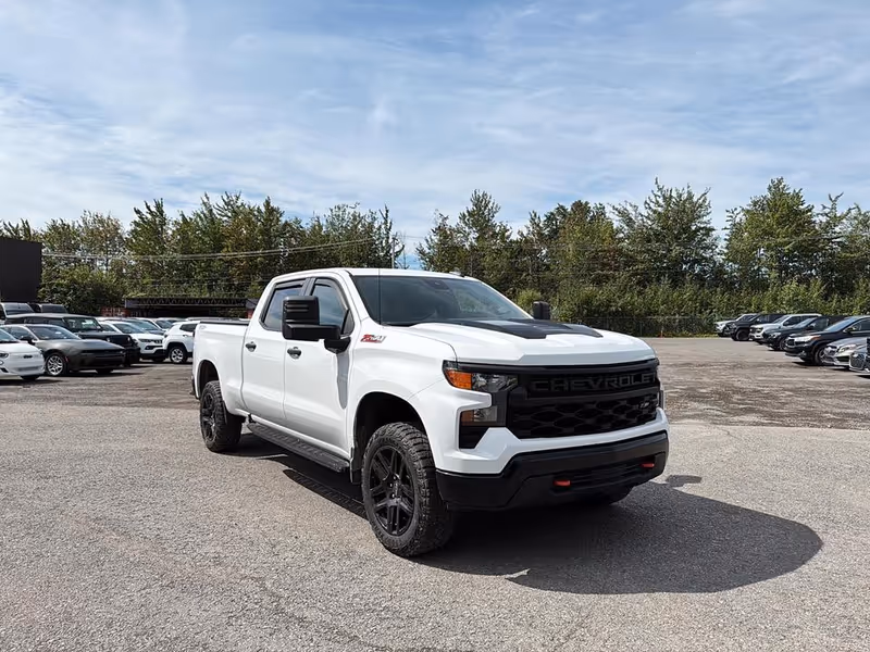 2022 Chevrolet Silverado 1500 Custom Trail Boss