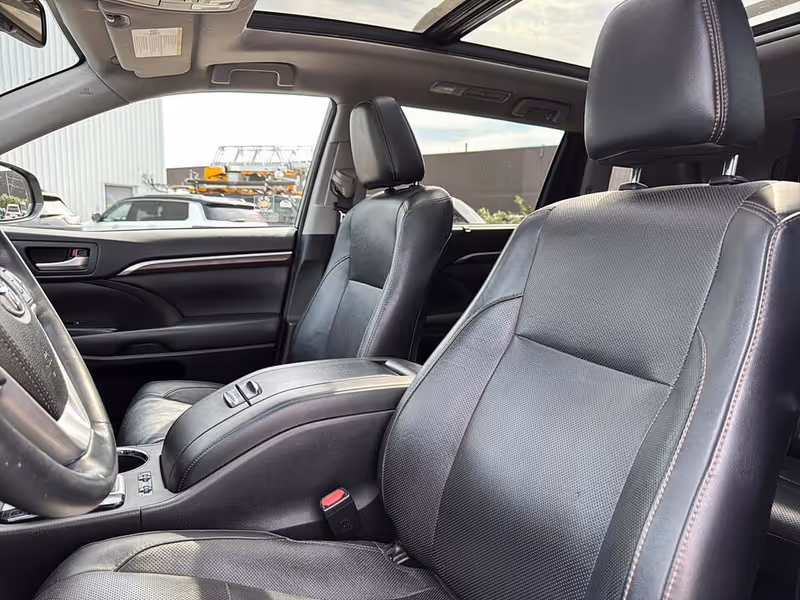 2016 Toyota Highlander Limited
