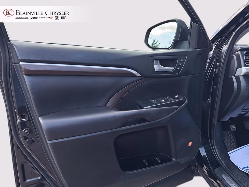 2016 Toyota Highlander Limited