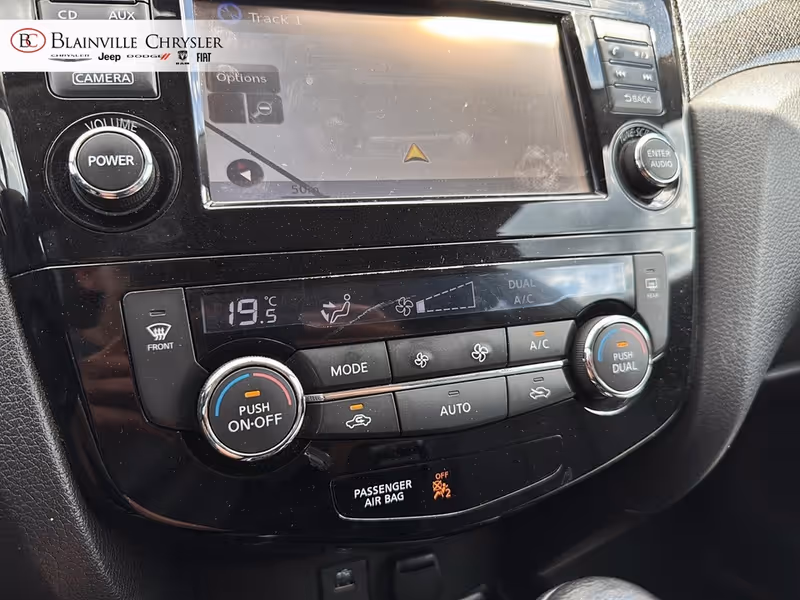 2015 Nissan Rogue SL