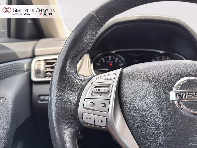 2015 Nissan Rogue SL