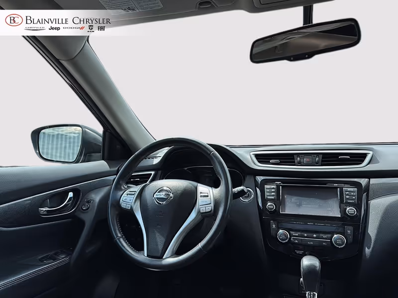 2015 Nissan Rogue SL