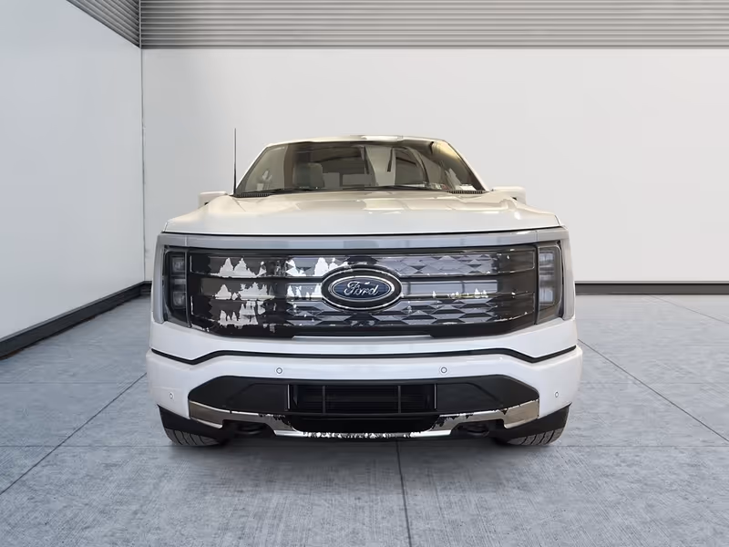 2023 Ford F-150 Lightning Platinum