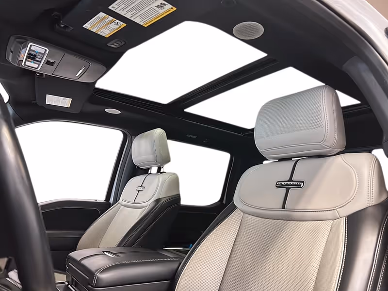 2023 Ford F-150 Lightning Platinum