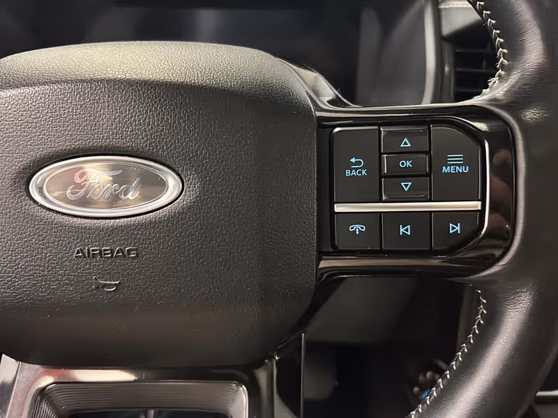 2023 Ford F-150 Lightning Platinum
