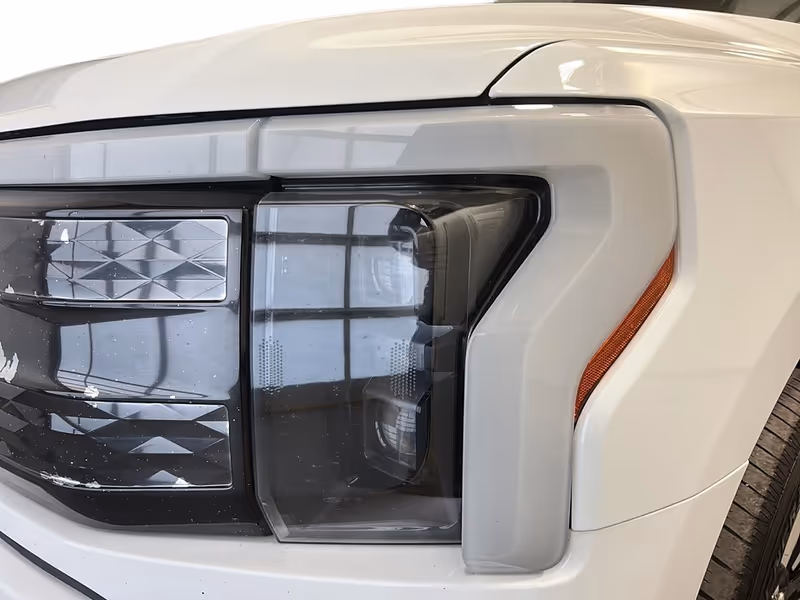 2023 Ford F-150 Lightning Platinum