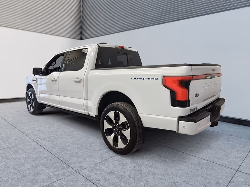 2023 Ford F-150 Lightning Platinum