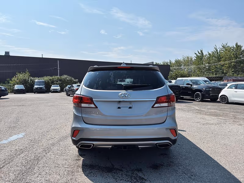 2018 Hyundai Santa Fe XL FWD