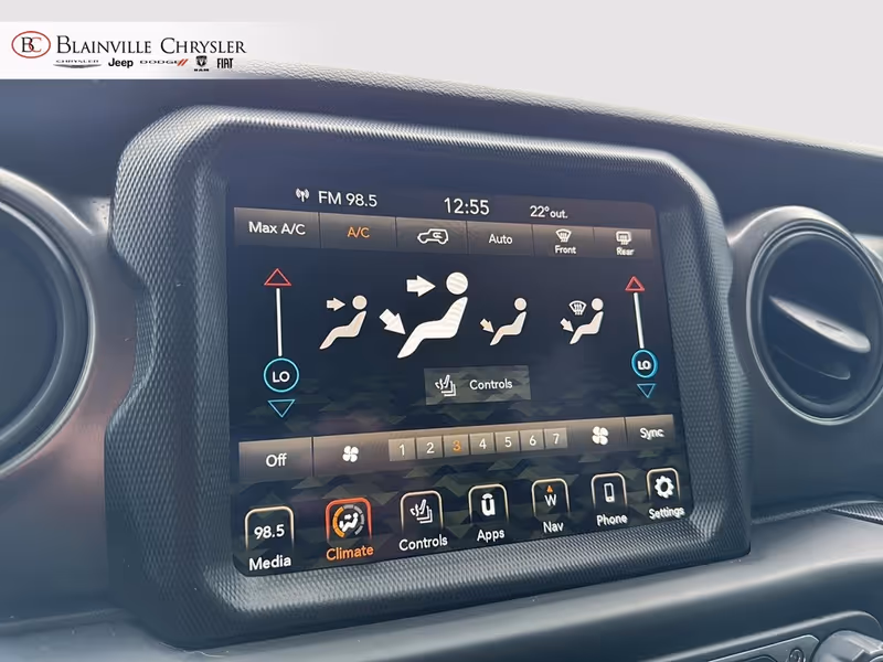 2023 Jeep Wrangler Willys