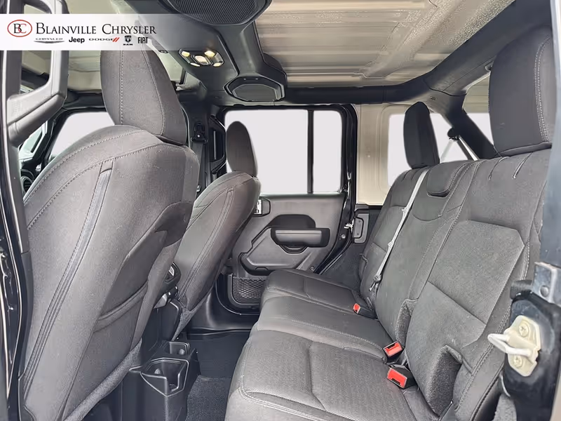2023 Jeep Wrangler Willys